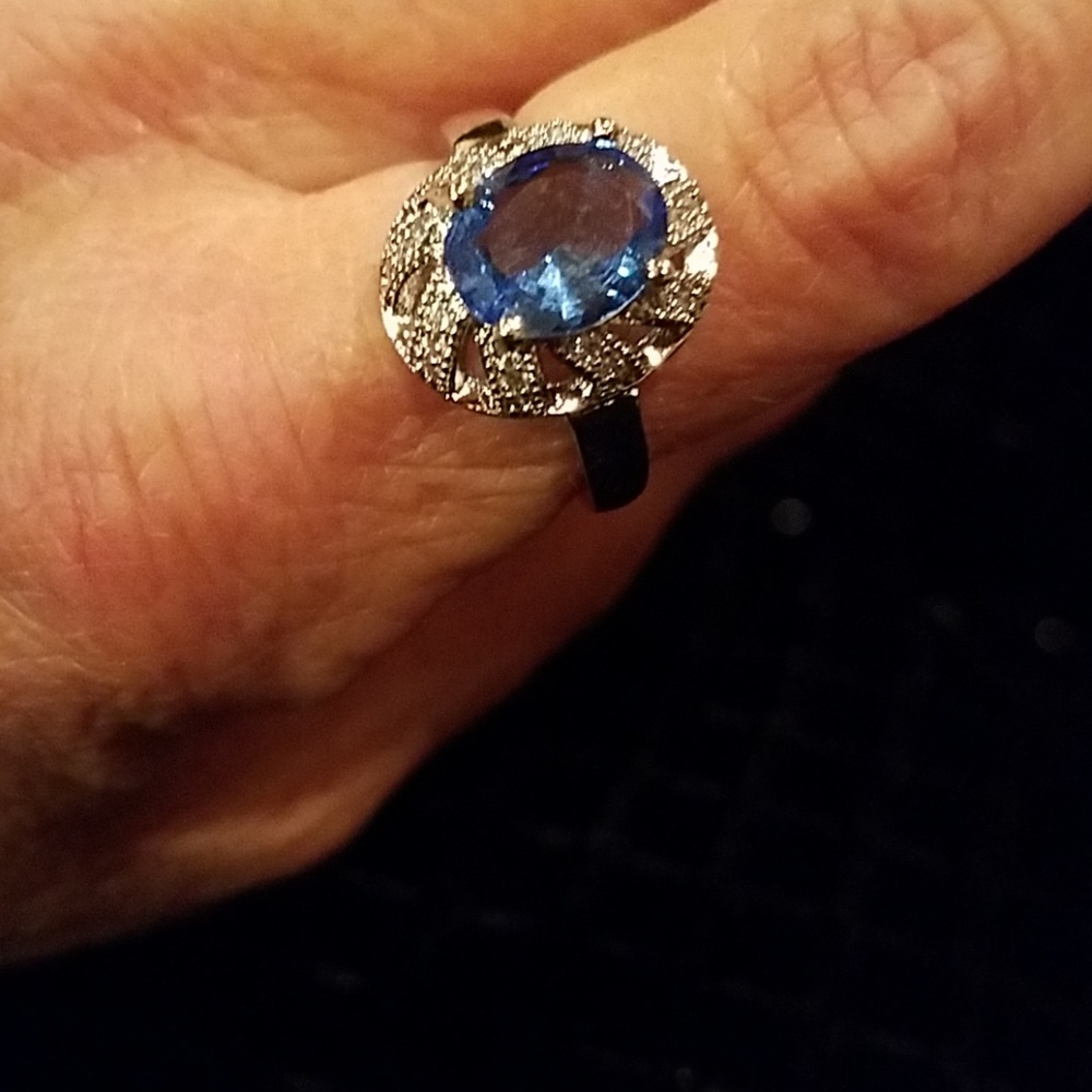 Tanzanite Simulate Ring - image 4